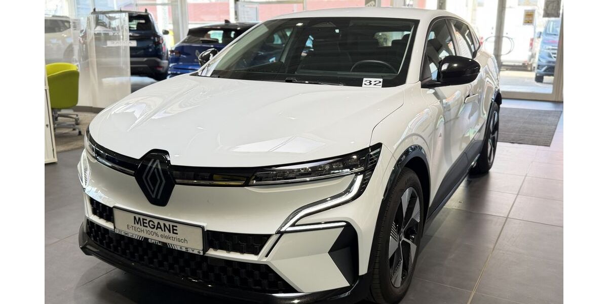 Renault Megane E-TECH 10.067 km 24.290 &euro; Dresden 01139
