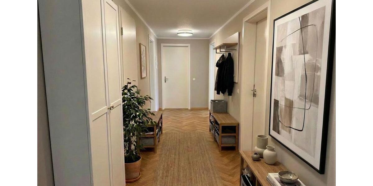 Etagenwohnung Dresden Cotta - 4 Zimmer, 105 m&sup2;, 1.470&euro; | Angebot:26566343