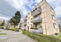 Wohnung zum Kaufen in Dresden 181.990 € 76.94 m²