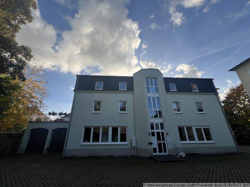 Tolle 2-Raum Dachgeschosswohnung mit Balkon in Strehlen !!! 2 zimmer