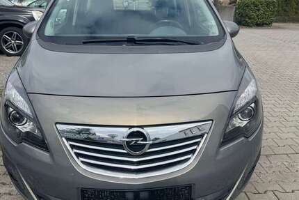 Opel Meriva 145.000 km 2.800 &euro; Dresden 01239