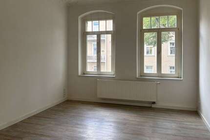Wohnung Dresden Cotta - 2.5 Zimmer, 62 m&sup2;, 600&euro; | Angebot:27482125