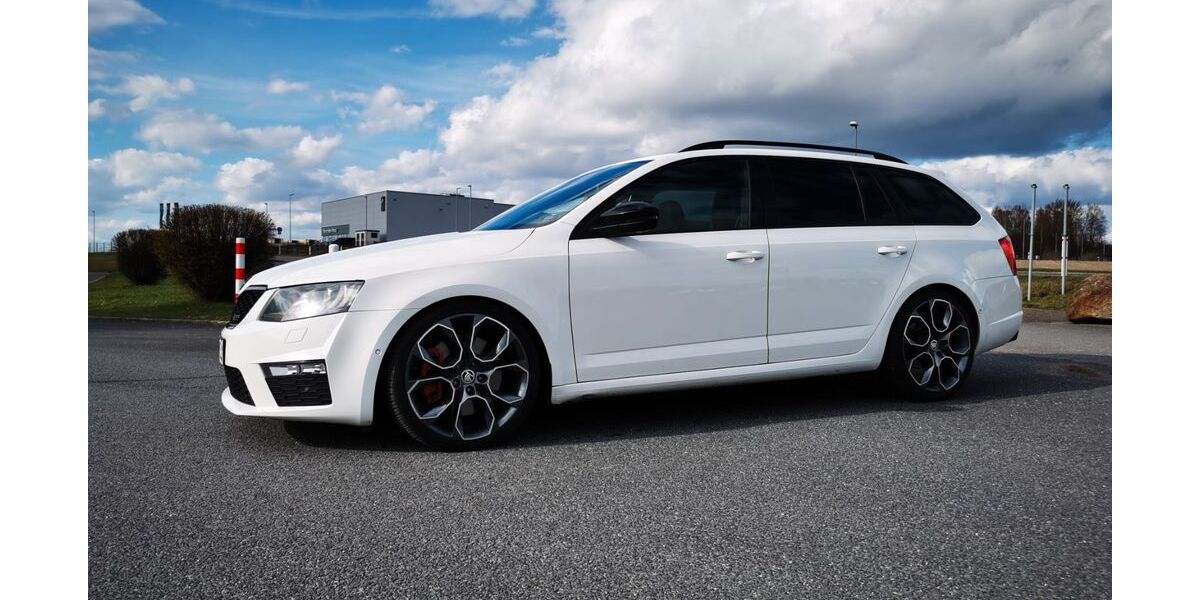 Skoda Octavia 202.000 km 11.990 &euro; Ohorn 01896