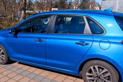Hyundai i30 69.000 km 16.599 &euro; Dresden 01328