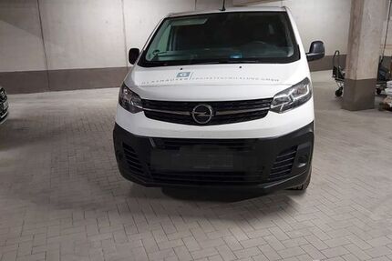 Opel Vivaro 36.200 km 18.700 &euro; Dresden 01097