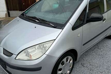 Mitsubishi Colt 88.065 km 2.390 &euro; Heidenau bei Dresden 01809