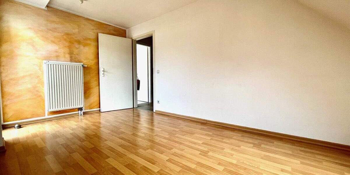 Etagenwohnung Dresden Tolkewitz/Seidnitz-Nord - 2 Zimmer, 47 m&sup2;, 135.000&euro; | Angebot:25773888