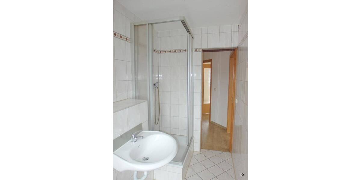Etagenwohnung Freital - 2 Zimmer, 45 m&sup2;, 399&euro; | Angebot:26319670
