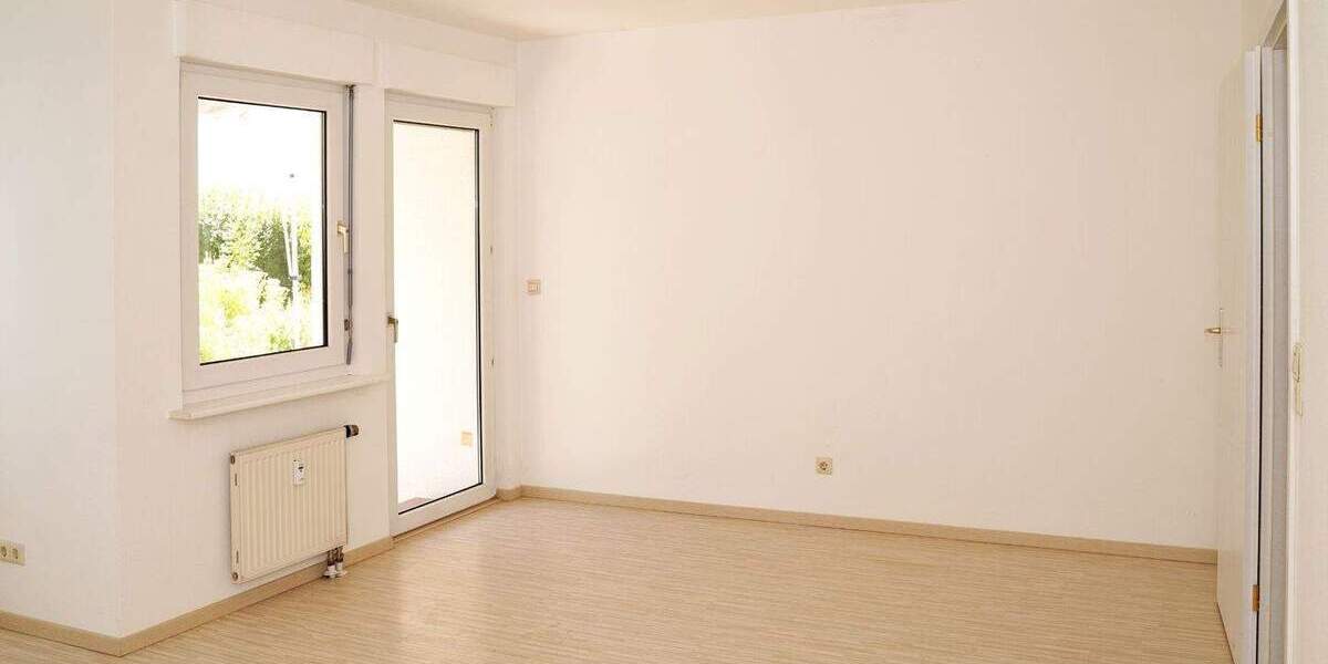 Etagenwohnung Dresden Weißig - 3 Zimmer, 79 m&sup2;, 199.000&euro; | Angebot:25836508