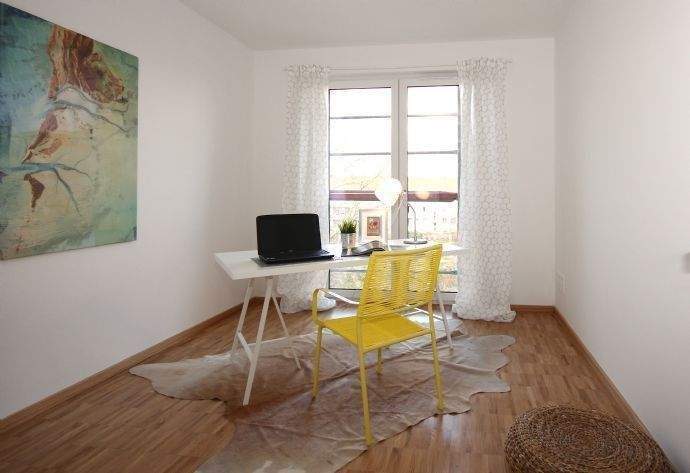 Etagenwohnung Dresden Seidnitz/Dobritz - 4 Zimmer, 111 m&sup2;, 1.600&euro; | Angebot:26499186