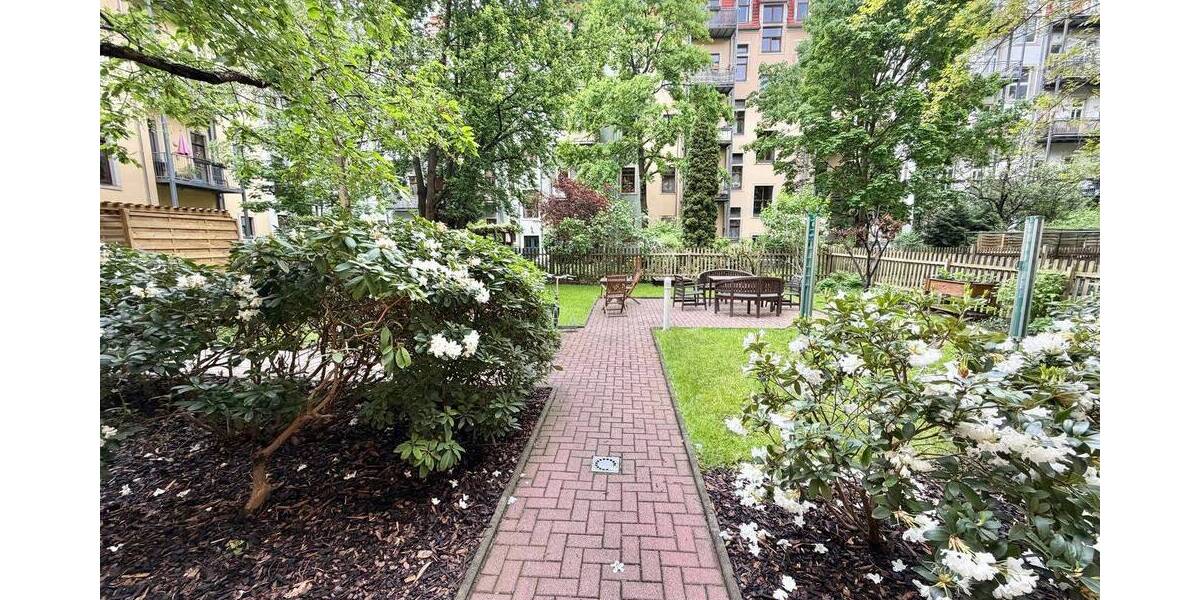 Etagenwohnung Dresden Johannstadt-Nord - 3 Zimmer, 83 m&sup2;, 245.000&euro; | Angebot:26570120