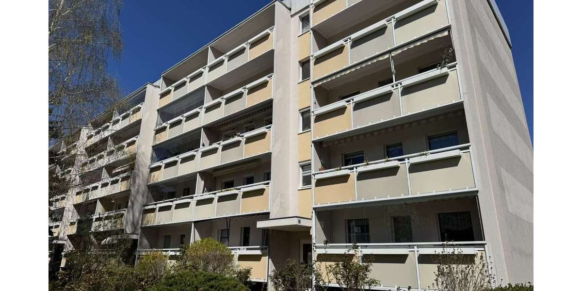 Etagenwohnung Dresden Prohlis - 3 Zimmer, 62 m&sup2;, 140.000&euro; | Angebot:26177663