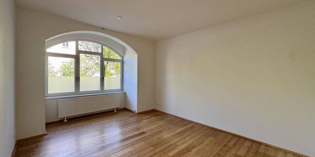 Gewerbeobjekt Dresden Striesen-Süd - 6 Zimmer, 220 m&sup2;, 2.750&euro; | Angebot:26585409