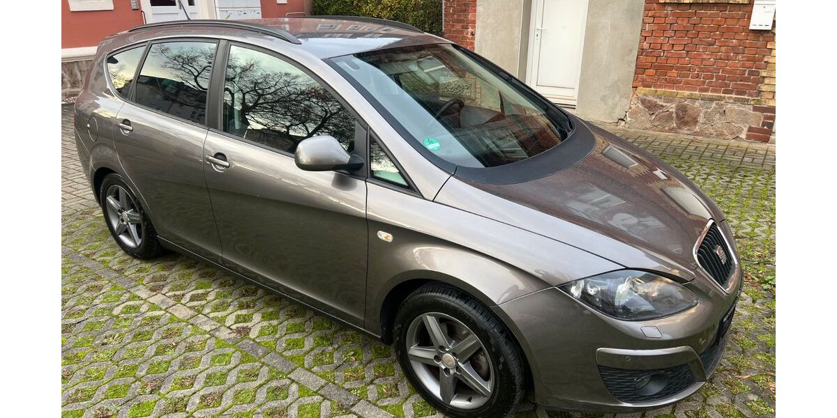 Seat Altea 111.000 km 7.999 &euro; Dresden 01139