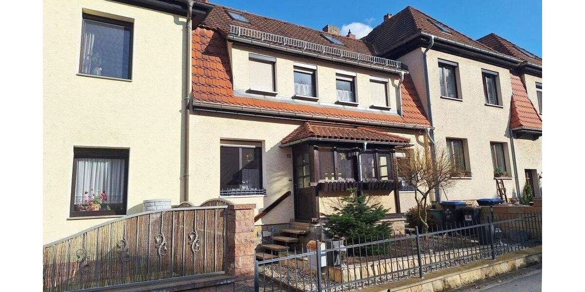 Reihenmittelhaus Pirna - 5 Zimmer, 120 m&sup2;, 270.000&euro; | Angebot:25687326