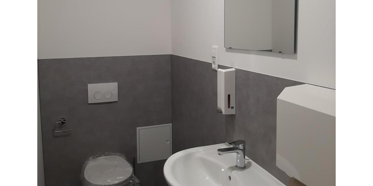 Gewerbeobjekt Dresden Klotzsche - 21&euro; | Angebot:25895226