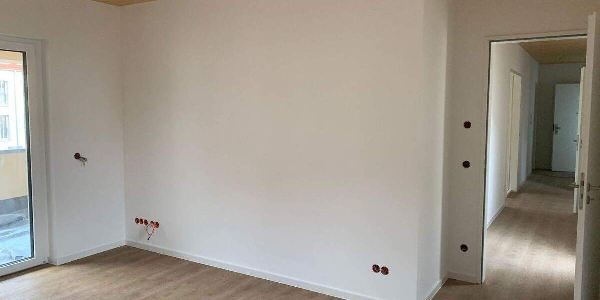 Etagenwohnung Dresden Äußere Neustadt - 3 Zimmer, 100 m&sup2;, 1.660&euro; | Angebot:25836250