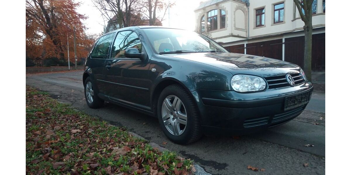 VW Golf 151.855 km 1.100 &euro; Meissen 01662
