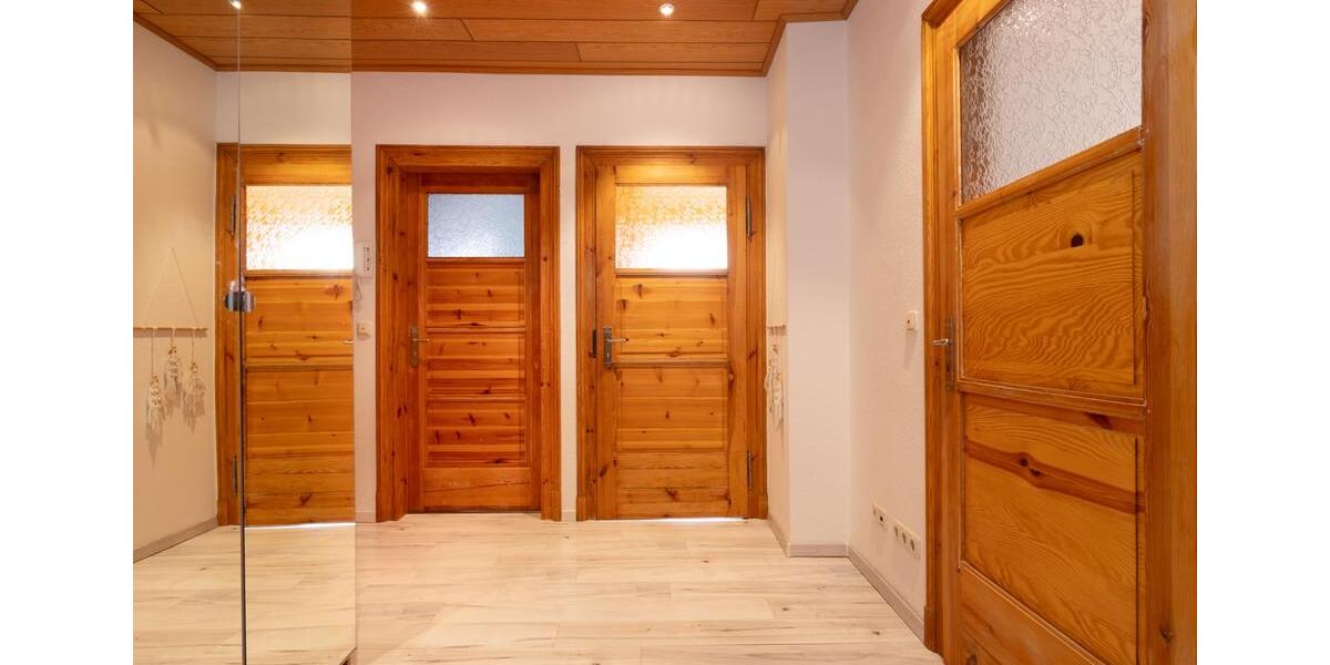 Einfamilienhaus Dresden Loschwitz - 9 Zimmer, 160 m&sup2;, 790.000&euro; | Angebot:26354160