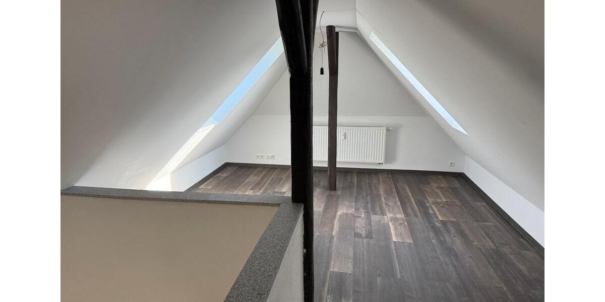 Dachgeschoßwohnung Königsbrück - 3 Zimmer, 100 m&sup2;, 680&euro; | Angebot:26445147
