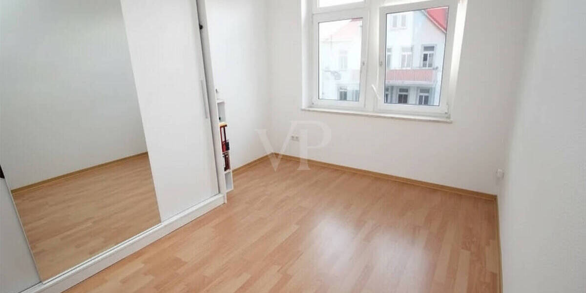 Etagenwohnung Dresden Cotta - 3 Zimmer, 81 m&sup2;, 215.000&euro; | Angebot:26695218
