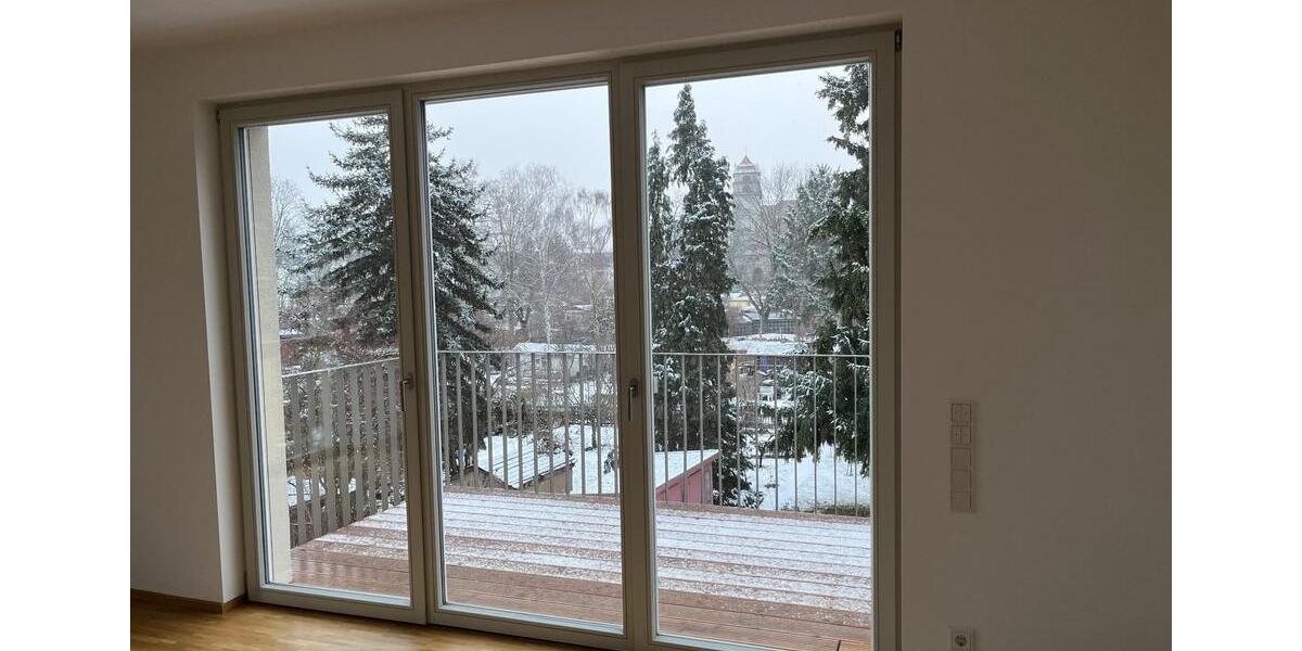 Erstbezug, helle 2 Raum Wohnung mit Blick in's Grüne 2 zimmer