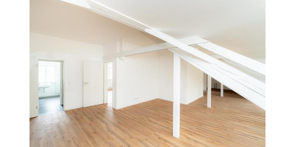 Einfamilienhaus Dresden Loschwitz - 4 Zimmer, 133 m&sup2;, 1.700&euro; | Angebot:23432213