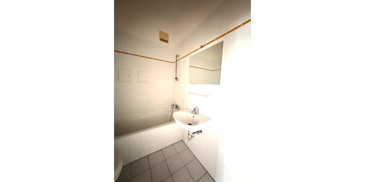 Etagenwohnung Dresden Neustadt - 3 Zimmer, 78 m&sup2;, 279.000&euro; | Angebot:27213224