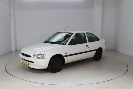 Ford Escort 59.597 km 650 &euro; Dresden 01237