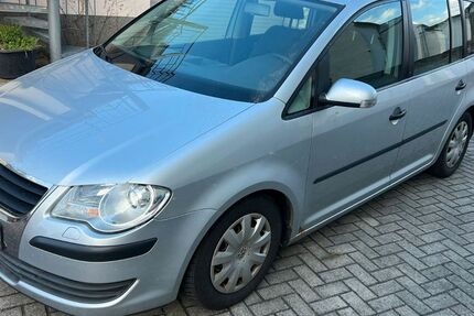 VW Touran 192.000 km 1.999 &euro; Dresden 01139
