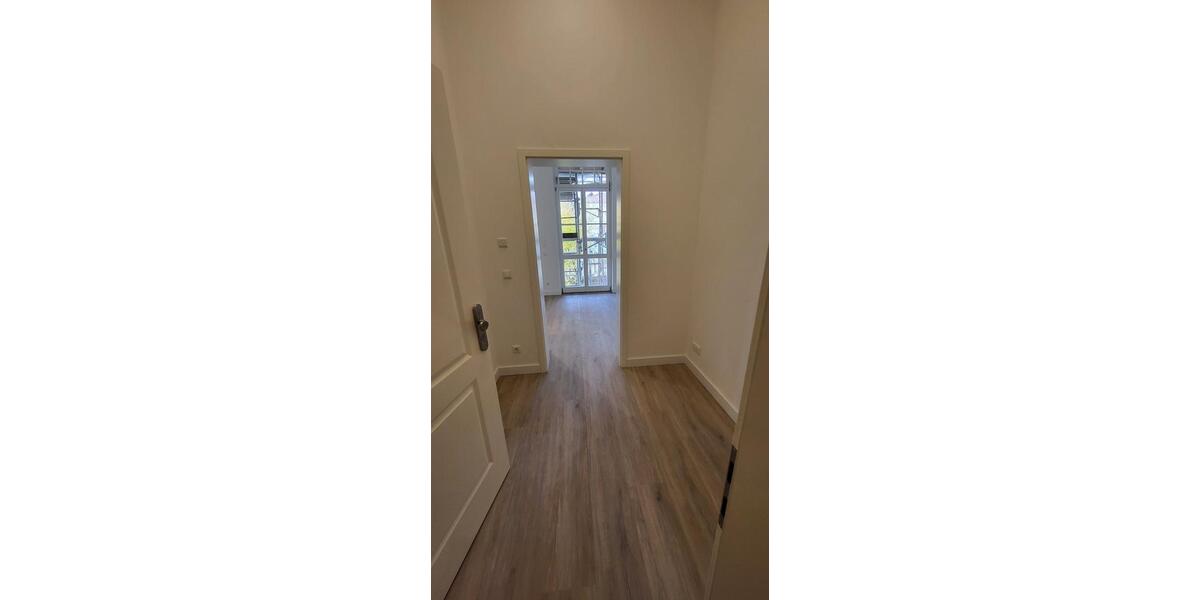 Etagenwohnung Freital - 1.5 Zimmer, 41 m&sup2;, 420&euro; | Angebot:25805294