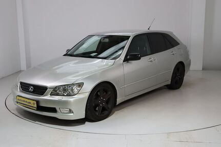 Lexus IS 300