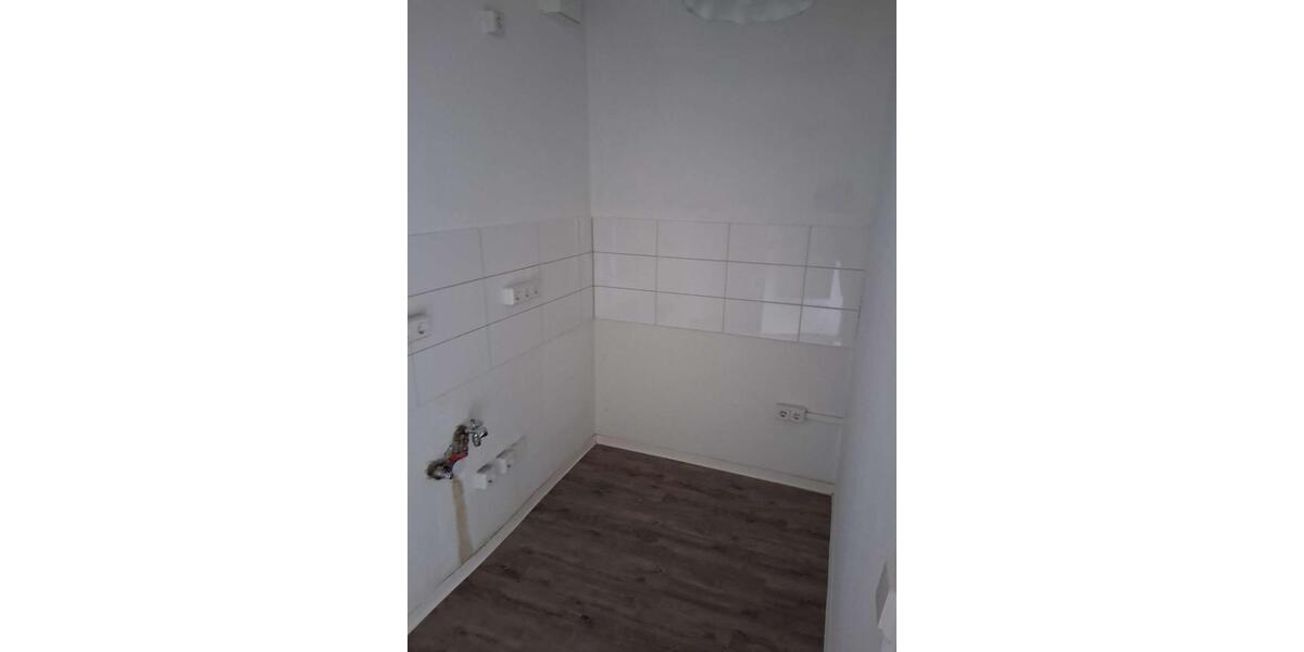 Etagenwohnung Dresden Blasewitz - 1.5 Zimmer, 26 m&sup2;, 260&euro; | Angebot:26461426