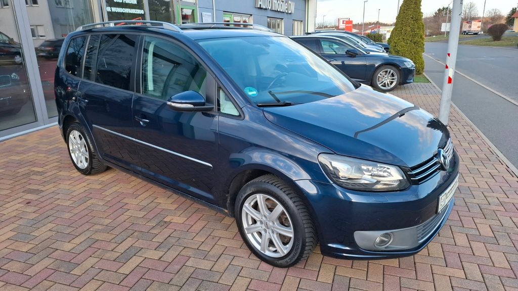 VW Touran 215.338 km 9.500 &euro; Dippoldiswalde 01744