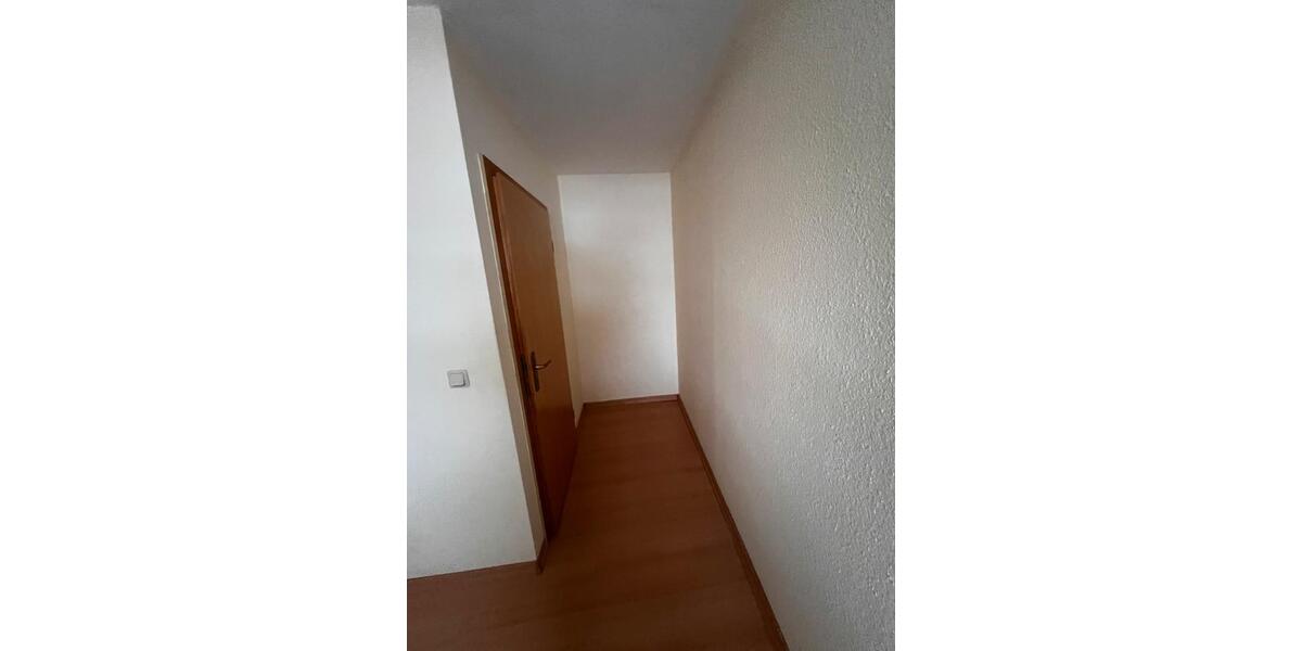 Dachgeschoßwohnung Bobritzsch-Hilbersdorf Hilbersdorf - 3 Zimmer, 62 m&sup2;, 75.000&euro; | Angebot:27491794