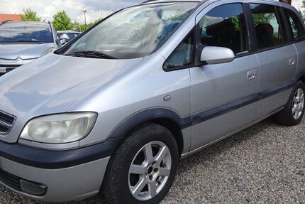 Opel Zafira 260.700 km 750 &euro; Dresden 01219