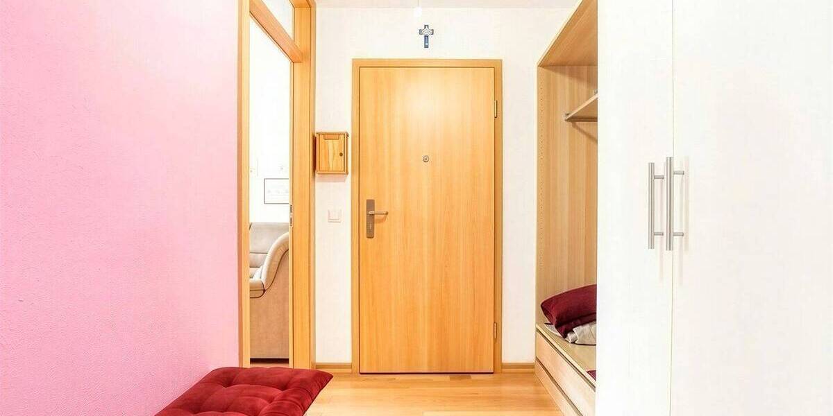 Etagenwohnung Dresden Radeberger Vorstadt - 2 Zimmer, 54 m&sup2;, 179.000&euro; | Angebot:26451666