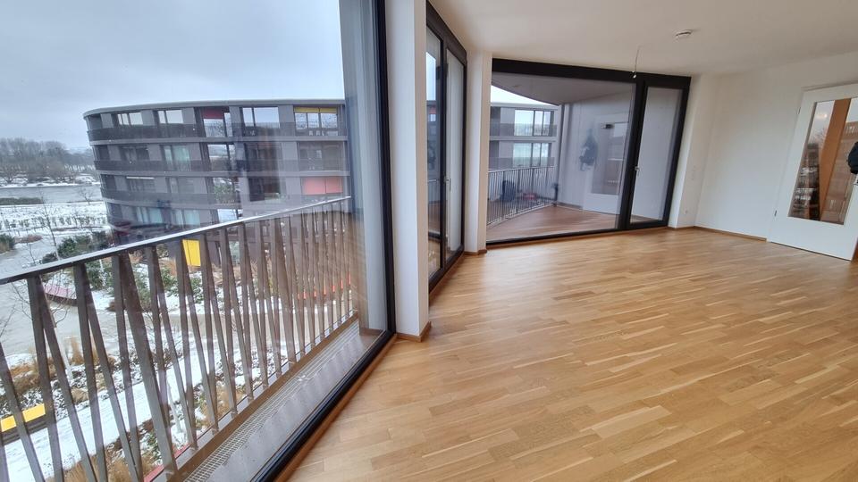 Etagenwohnung Dresden Neustadt - 3 Zimmer, 92 m&sup2;, 1.750&euro; | Angebot:25181797
