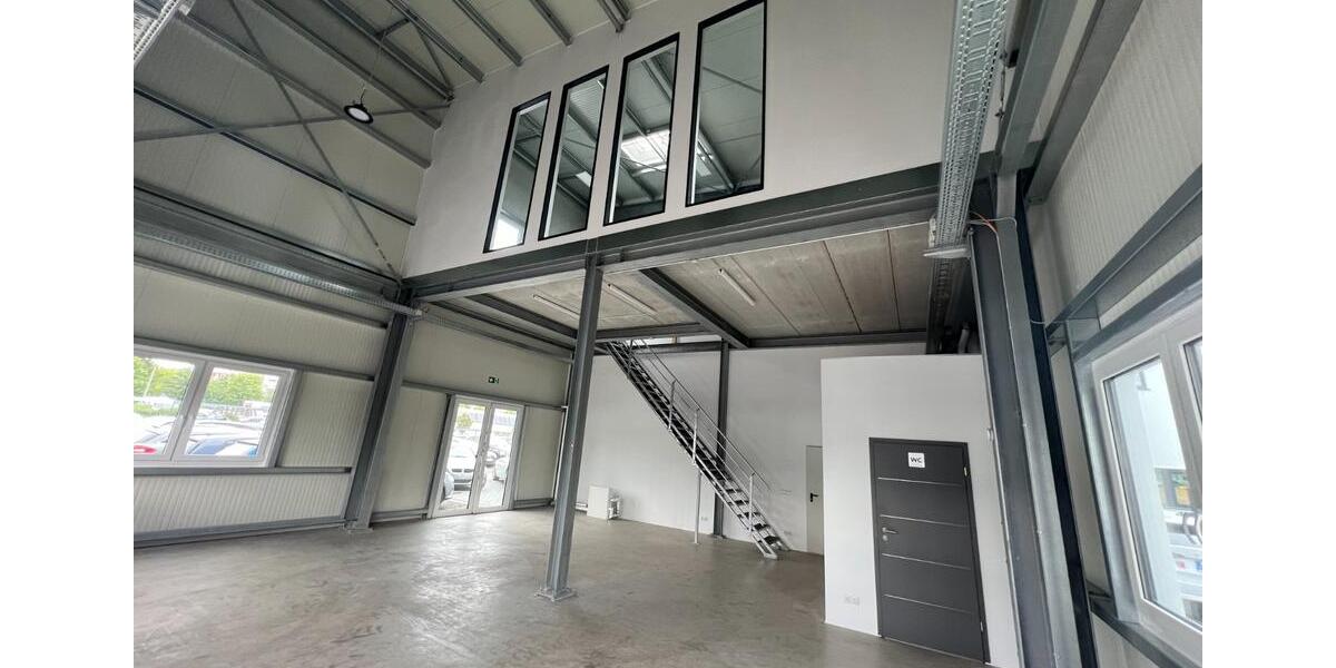 Autohaus Lackierer Halle Gewerbehalle 225m² - 425m² + Stellplatz zimmer