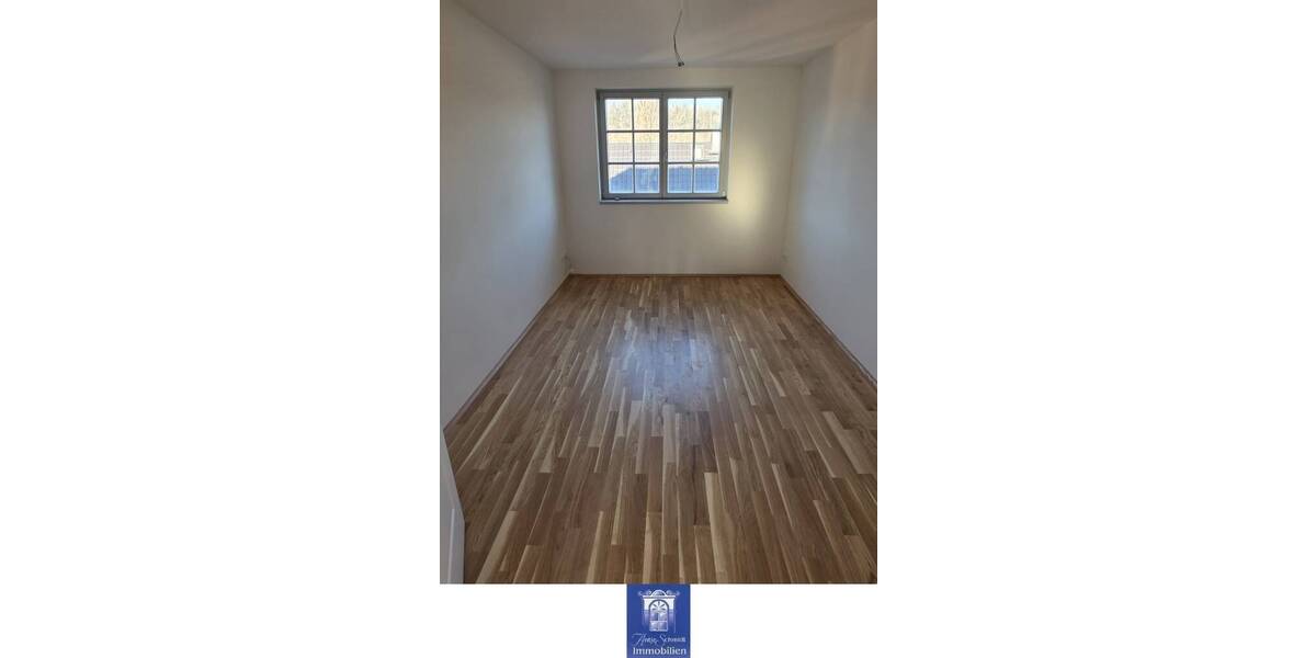 Etagenwohnung Pirna - 4 Zimmer, 129 m&sup2;, 1.488&euro; | Angebot:26515687