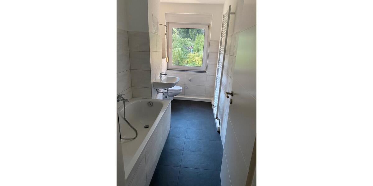 Etagenwohnung Hohnstein - 4 Zimmer, 75 m&sup2;, 75.000&euro; | Angebot:27238367