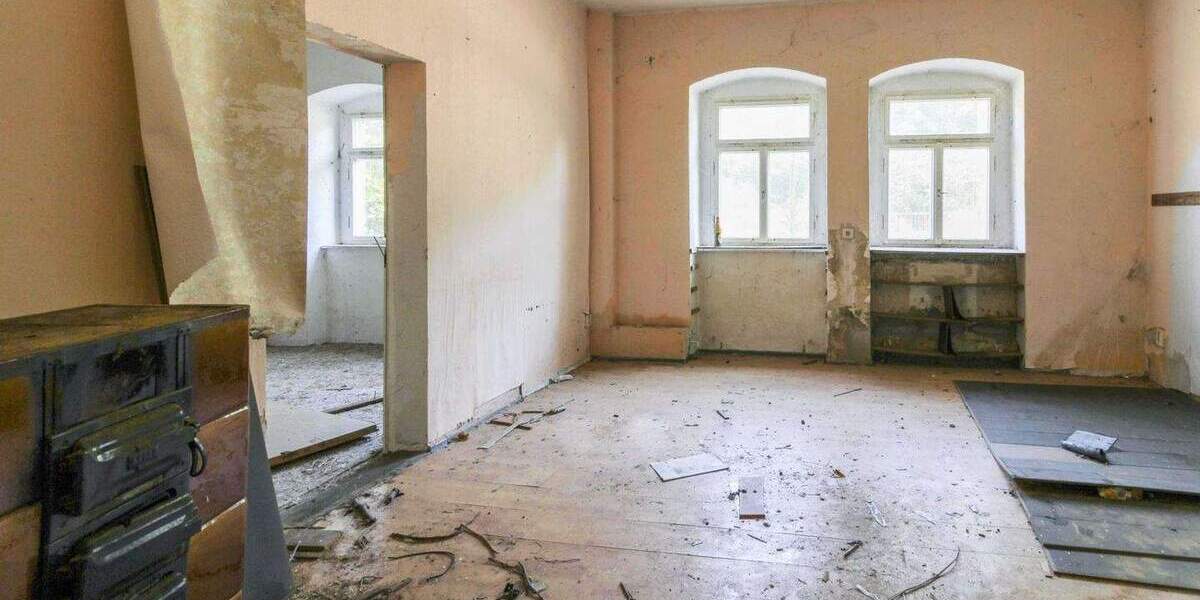 Mehrfamilienhaus, Wohnhaus Klipphausen Gauernitz - 8 Zimmer, 159.000&euro; | Angebot:25802735