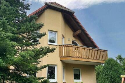 Haus Radeburg - 7 Zimmer, 171 m&sup2;, 498.000&euro; | Angebot:26030020