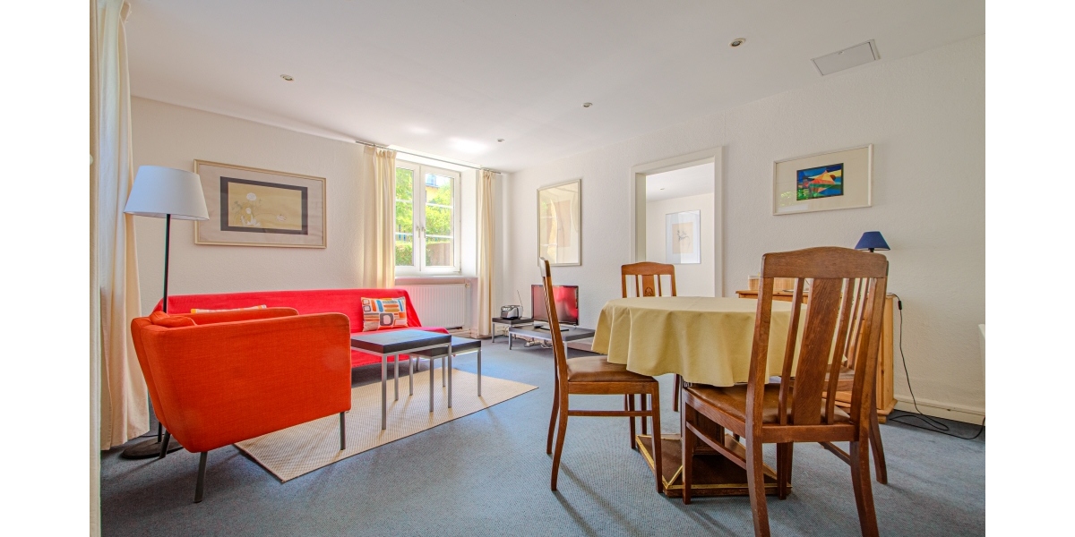 BLASEWITZ – BÜRO MIT 3 RÄUMEN – VILLA – PKW-PARKFLÄCHEN – NEUER BODENBELAG – RUHIG & ZENTRAL GELEGEN - Gewerbeobjekt Dresden Blasewitz | Angebot:27108538