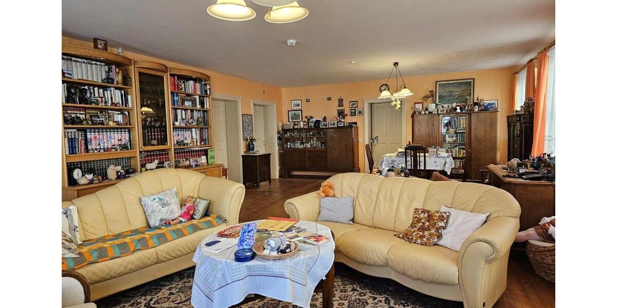 Etagenwohnung Dresden Klotzsche - 2 Zimmer, 107 m&sup2;, 700&euro; | Angebot:26021813