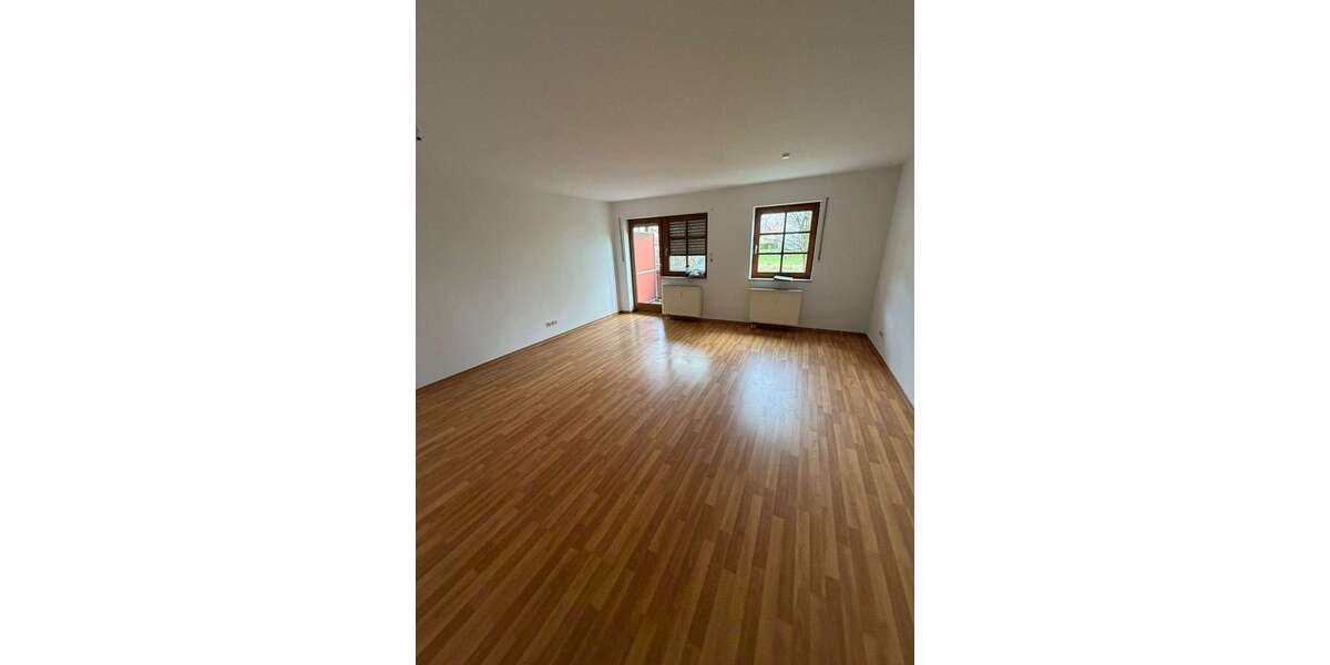Etagenwohnung Dresden Reick - 2 Zimmer, 62 m&sup2;, 139.000&euro; | Angebot:26857329