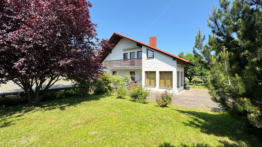 Helles, großes Einfamilienhaus mit Einliegerwohnung und Büro, Praxis oder Ferienwohnung - Einfamilienhaus Pohrsdorf Pohrsdorf | Angebot:26287315