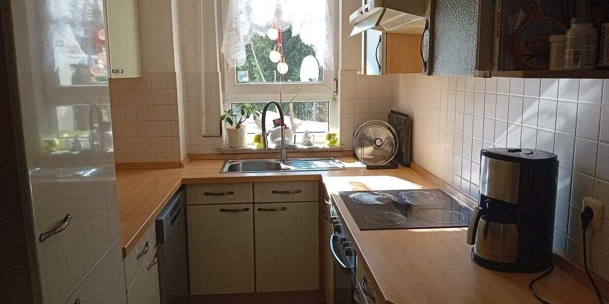 Etagenwohnung Freital - 2 Zimmer, 66 m&sup2;, 490&euro; | Angebot:25372461