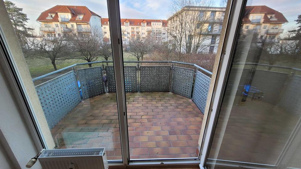Etagenwohnung Radeberg - 2 Zimmer, 44 m&sup2;, 330&euro; | Angebot:25790155