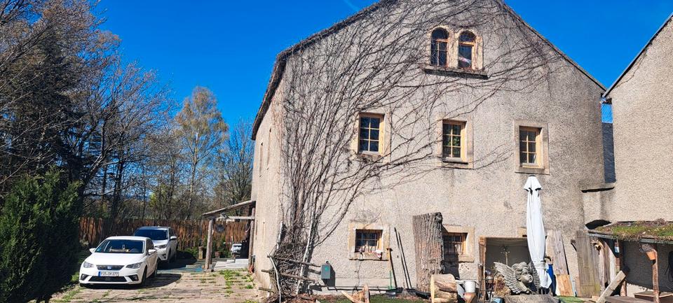 Einfamilienhaus Bad Gottleuba-Berggießhübel Berggießhübel - 8 Zimmer, 270 m&sup2;, 145.000&euro; | Angebot:27167788